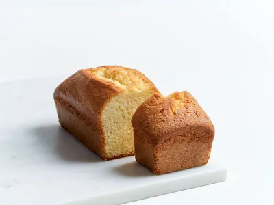 Satin Creme Cake Banana